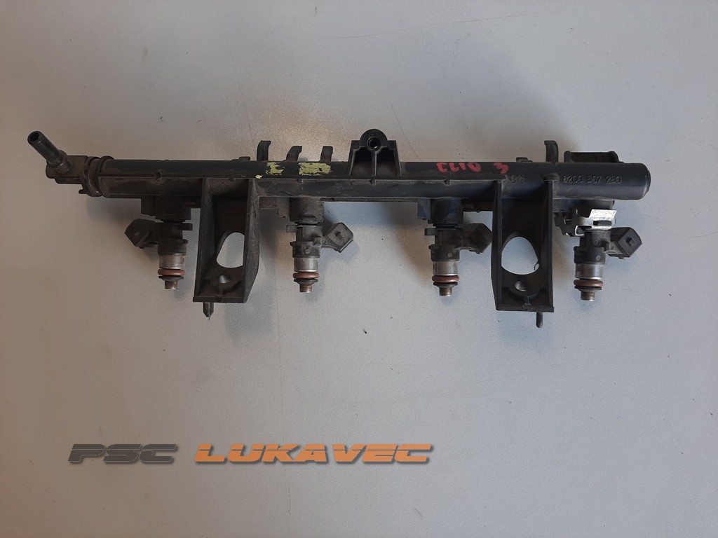 RENAULT CLIO 3 RAMPA GORIVA CLIO 3 DIZNA 1.2 16V 8200292590 8200367230