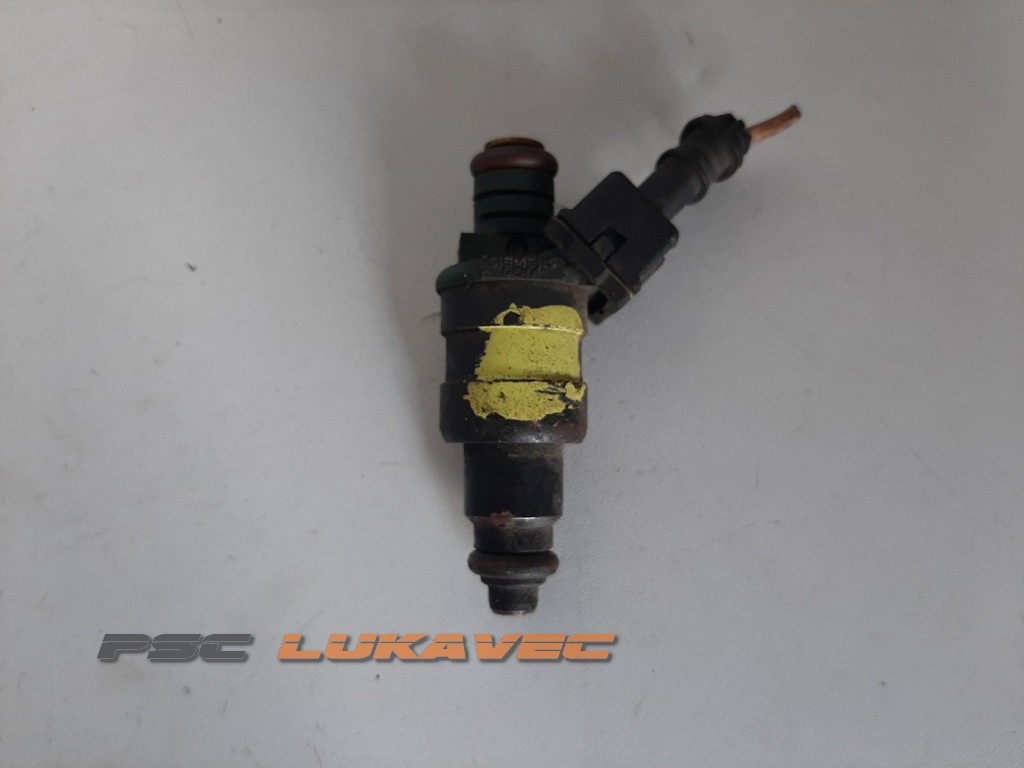 RENAULT CLIO 2 DIZNA CLIO 2 INJEKTOR 1.4 8V 875368