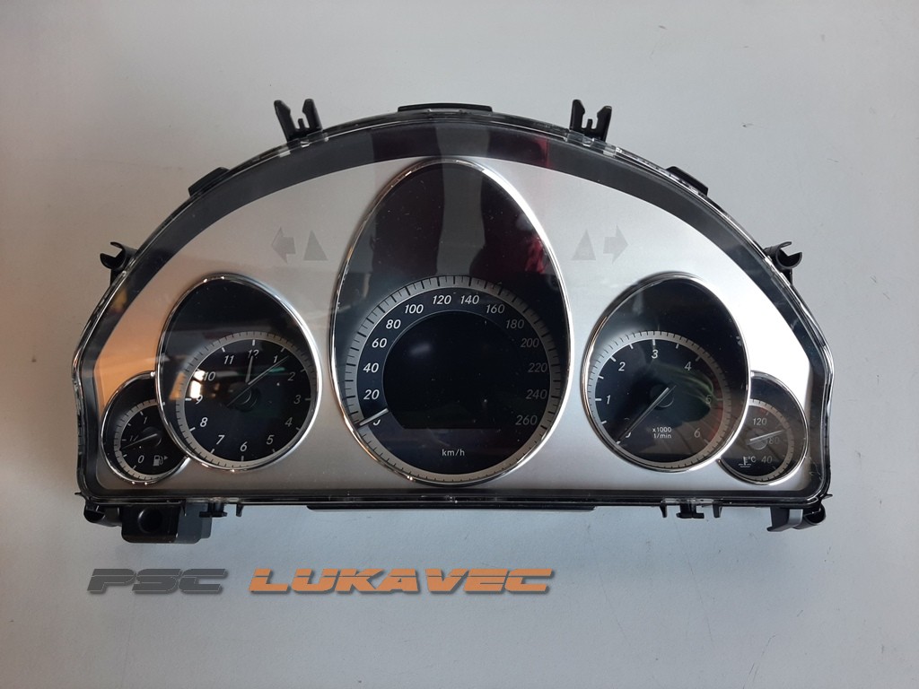 MERCEDES E KLASA W212 INSTRUMENT TABLA W212 KILOMETAR SAT A2125409547