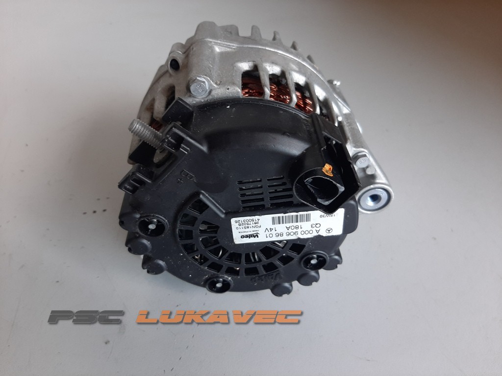 MERCEDES C KLASA W204 ALTERNATOR C200 A0009068601