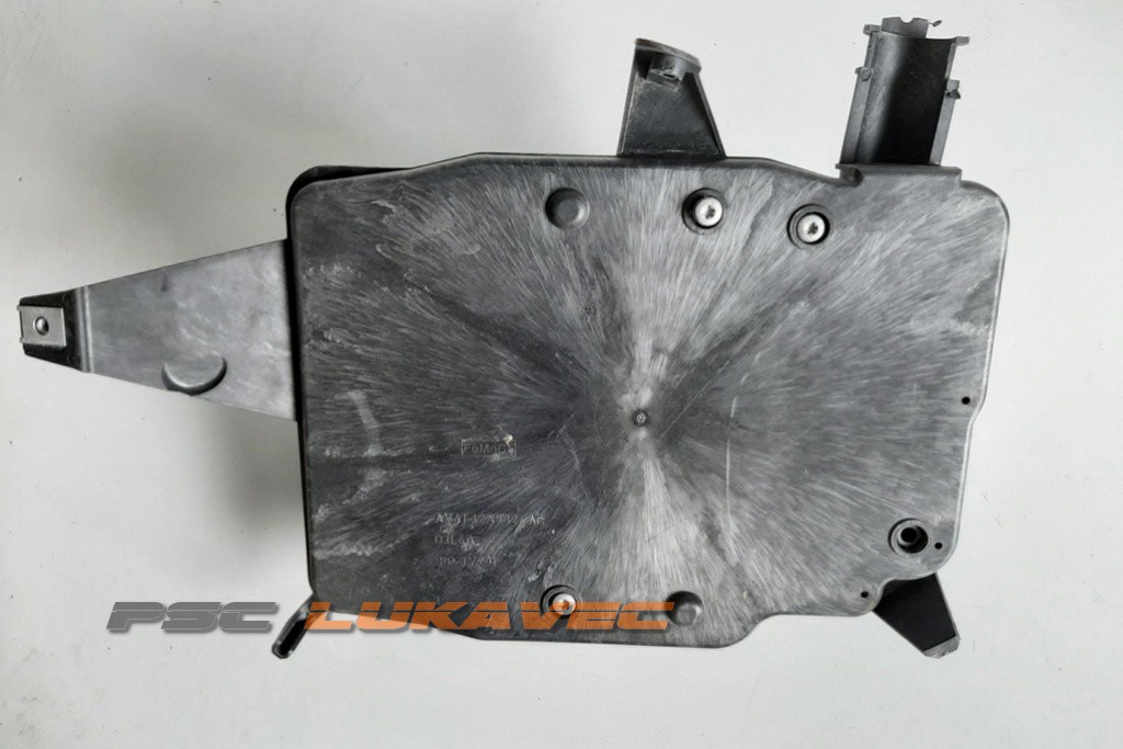 POKLOPAC KOMPJUTERA FORD FOCUS MK3 AV6112A532