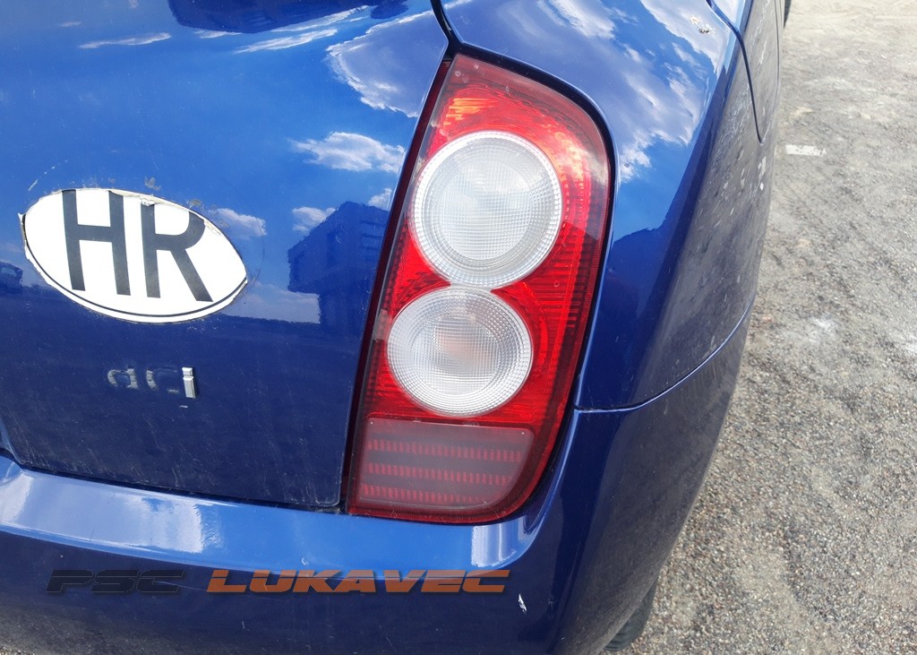NISSAN MICRA ŠTOP SVJETLO DESNO 2005.