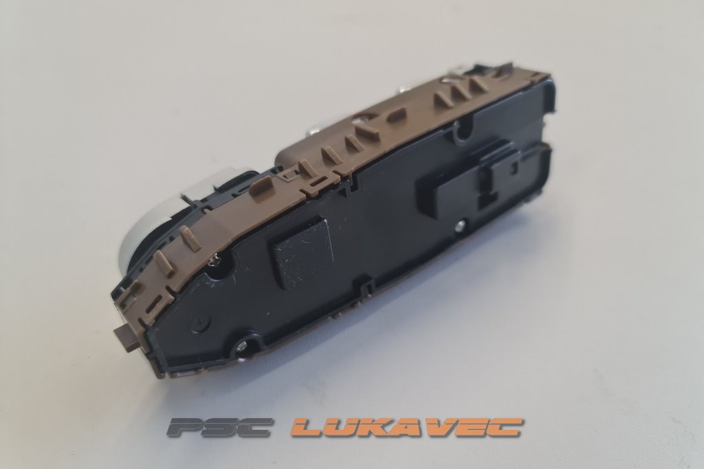 MERCEDES BENZ E KLASA W213 PREKIDAČI PODIZAČA STAKLA