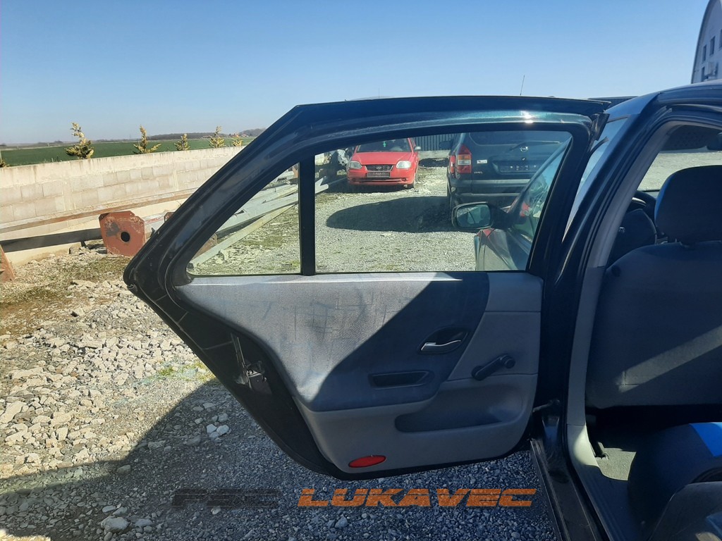 ZADNJA LIJEVA VRATA RENAULT LAGUNA 2001.