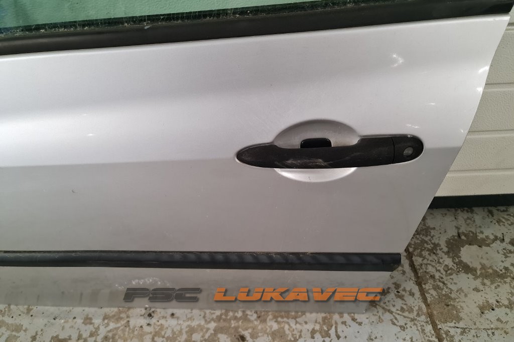 VRATA RENAULT CLIO 3 PREDNJA LIJEVA  2008.