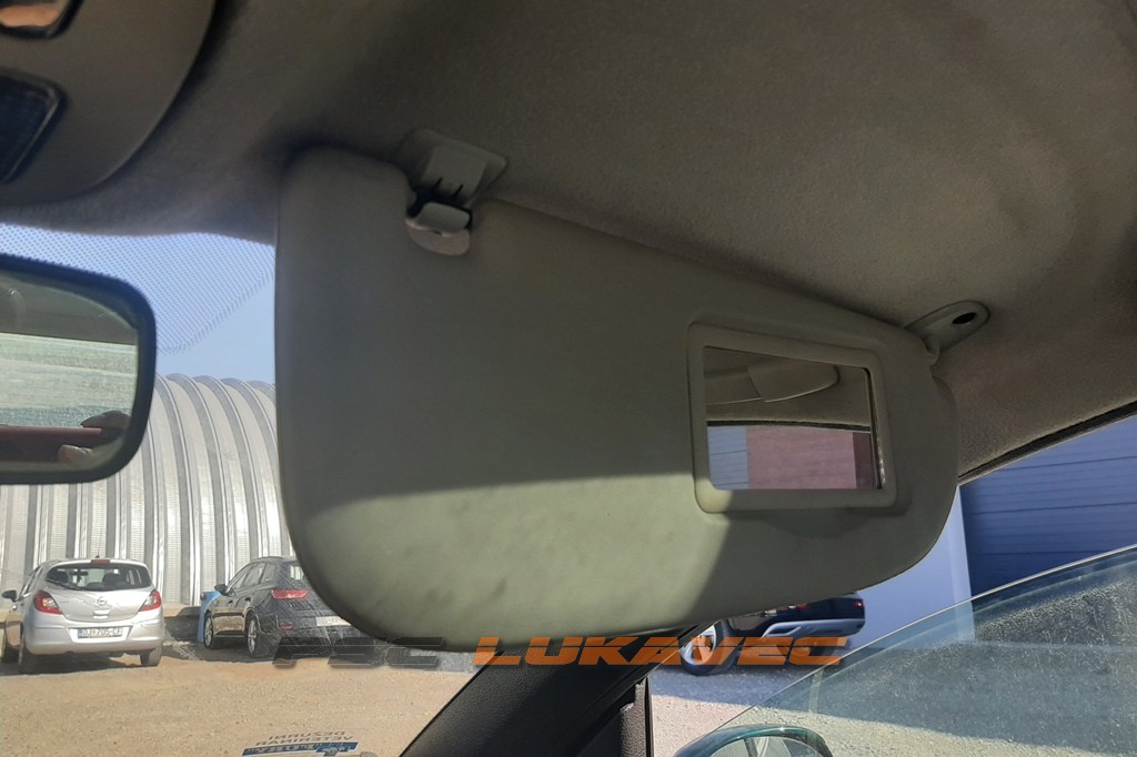 PEUGEOT 206 ROLAND SJENILO SUVOZAČA 2002.