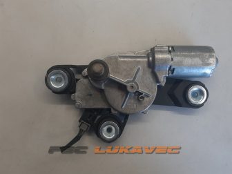 STRAŽNJI MOTORIĆ BRISAČA FORD FOCUS 0390201822  2 2005.