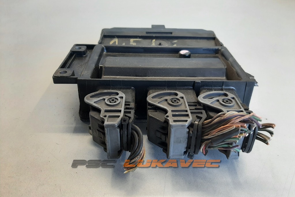 KOMPJUTER MOTORA RENAULT CLIO 3 1.5 DCI 8200399038