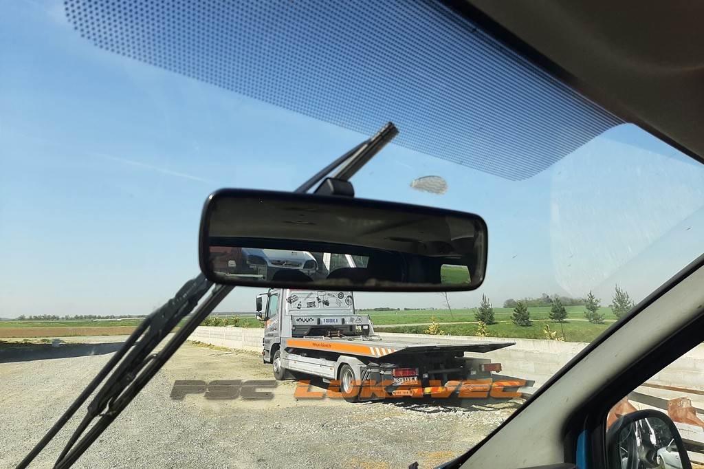 UNUTARNJI RETROVIZOR RENAULT TRAFIC II 2009.