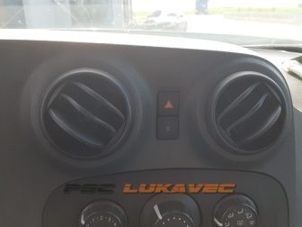 REŠETKE VENTILACIJE MERCEDES CITAN 2013.