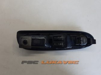 RENAULT CLIO 2 PREKIDAČI PODZIČA STAKLA 7700429992 2003.