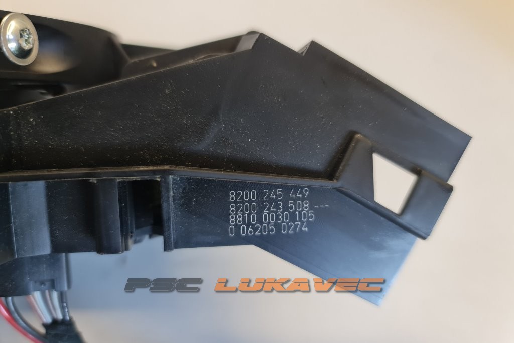 RENAULT CLIO 3 ZAVOJNICA VOLANA 8200245449 2006.