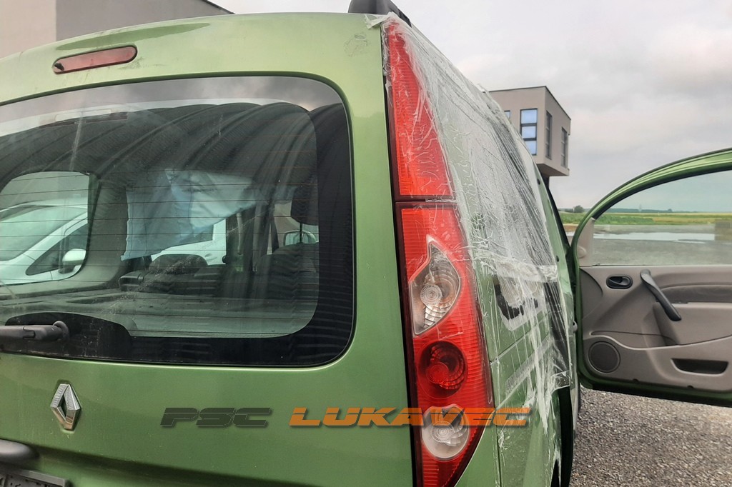 RENAULT KANGOO ŠTOP SVJETLA 2008.