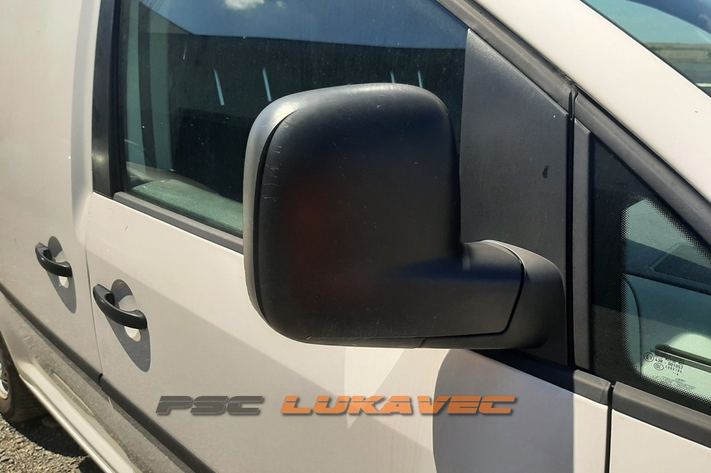 VW CADDY DESNI RETROVIZOR 2014.
