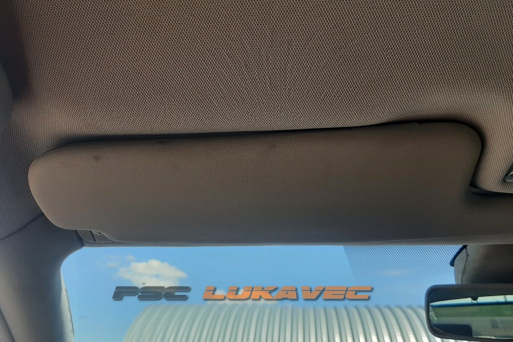 RENAULT LAGUNA 2 SJENILO VOZAČA 2006.