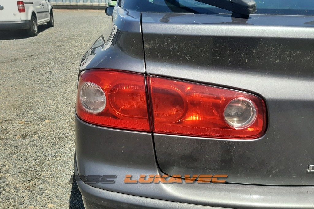 RENAULT LAGUNA 2 ŠTOP SVJETLA 2006.