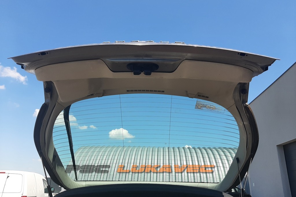 RENAULT LAGUNA 2 GEPEK VRATA 2006.