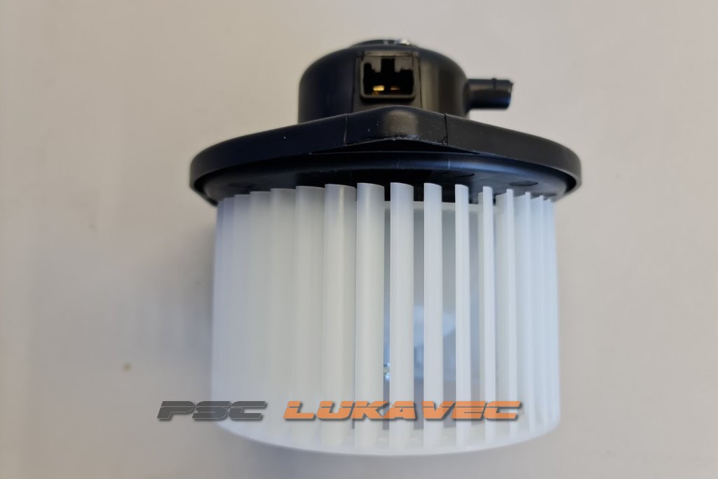CITROEN C-CROSSER VENTILATOR KABINE 2010.