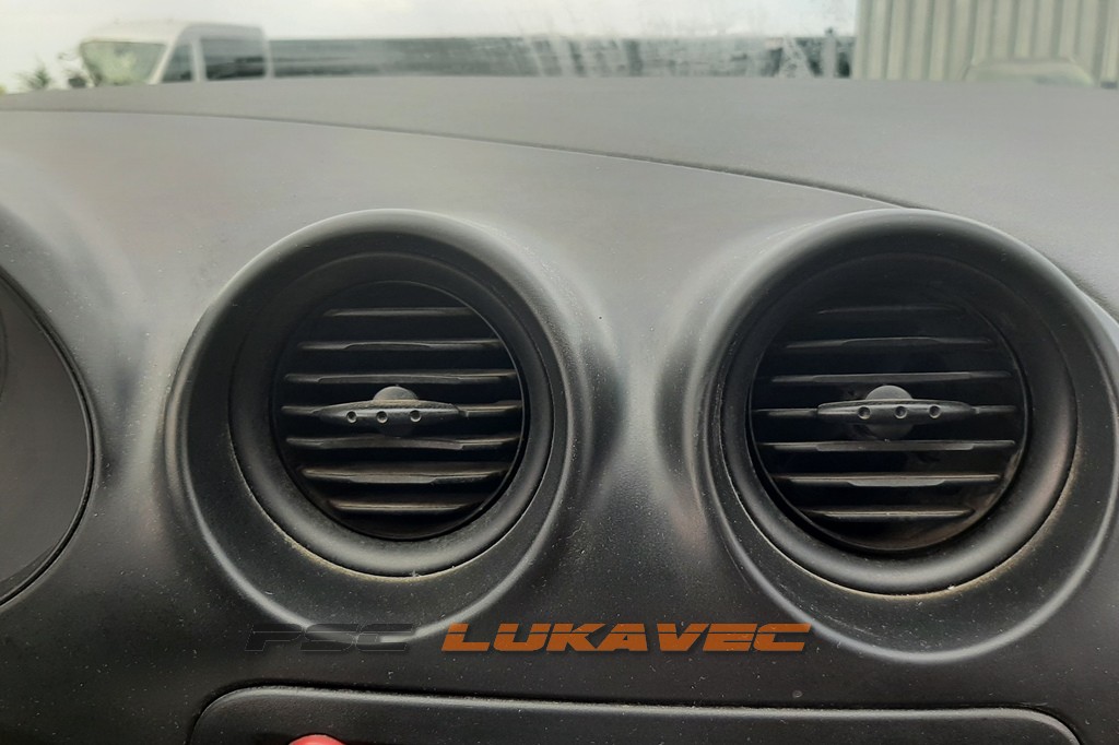 SEAT CORDOBA REŠETKE VENTILACIJE 2003.