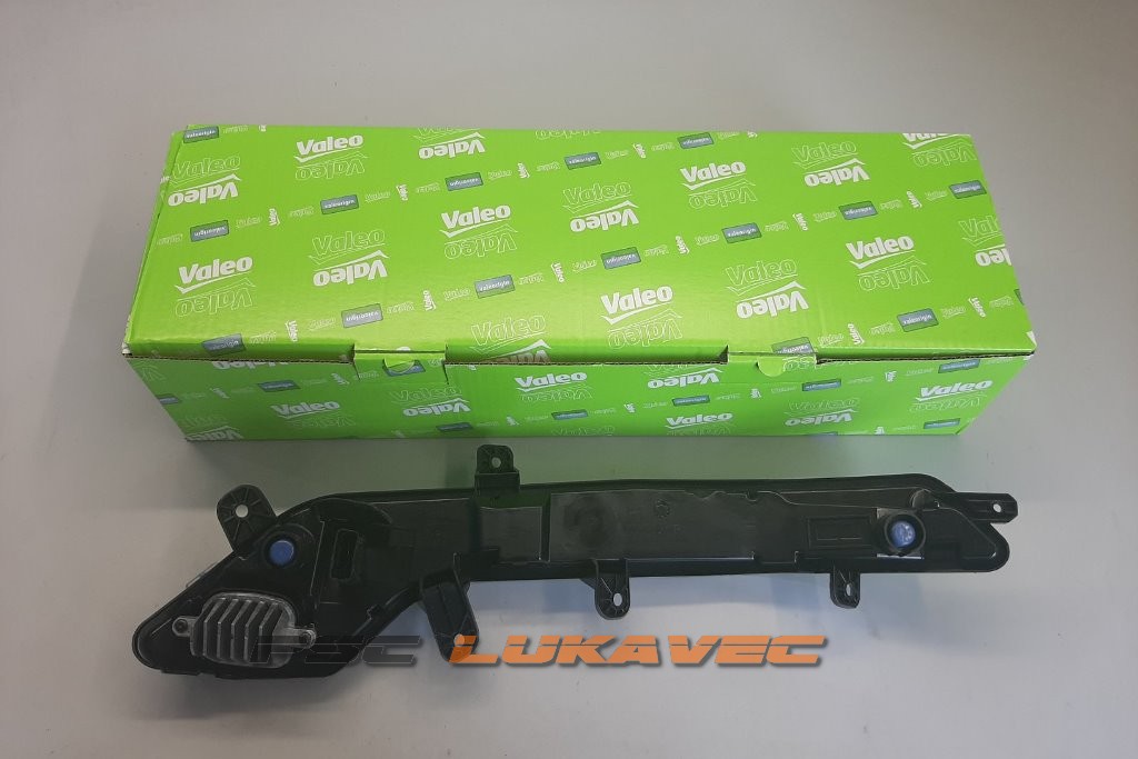 PEUGEOT 508 SW DNEVNO LED SVJETLO DESNO-SUVOZACEVO