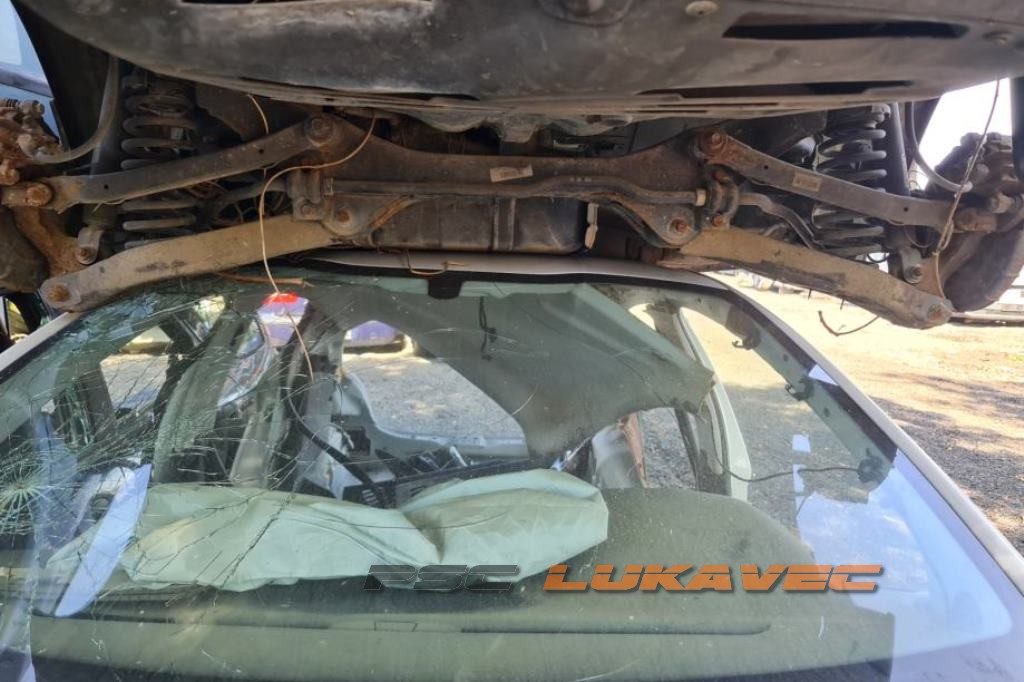 HYUNDAI i30 ZADNJI OVJES 2009.