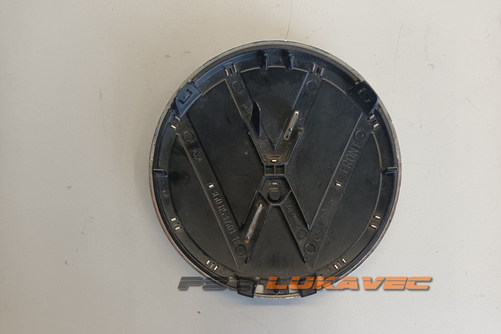 VW PASSAT B8 PREDNJI ZNAK 3G0853601B