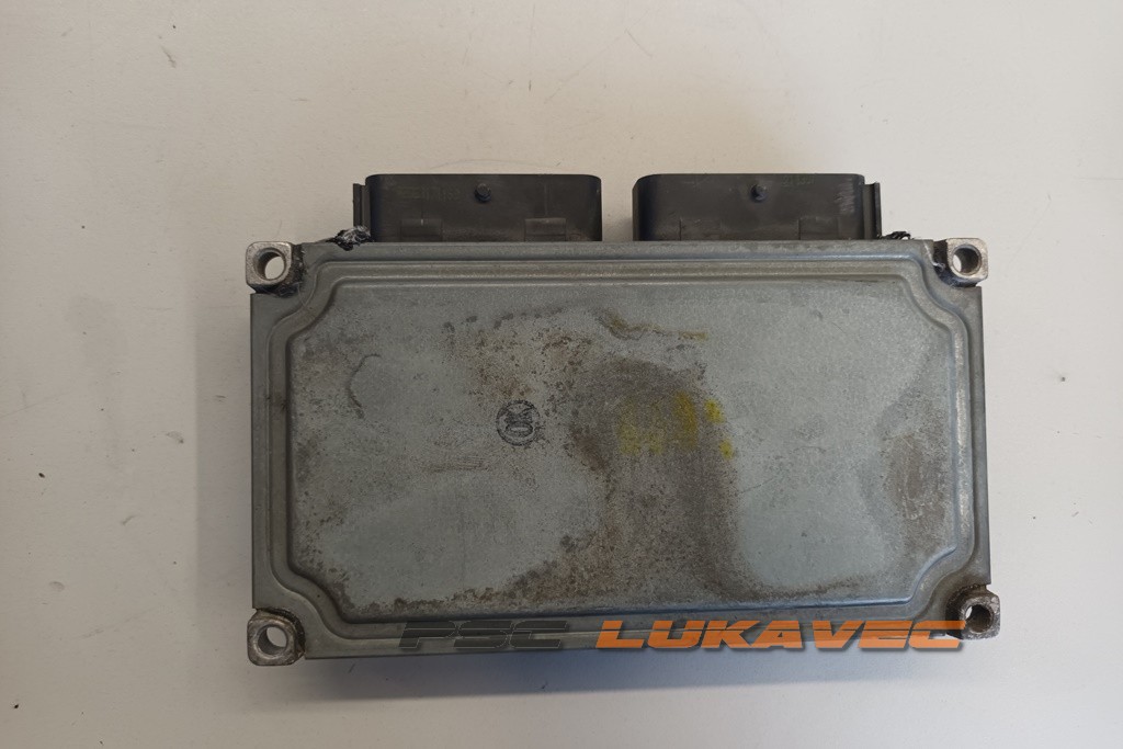 RENAULT LAGUNA 3 KOMPJUTER MOTORA 8200775316 2010.