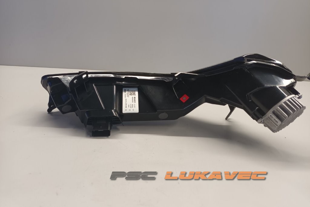 RENAULT TALISMAN DESNO LED SVJETLO 266009562R 2018.