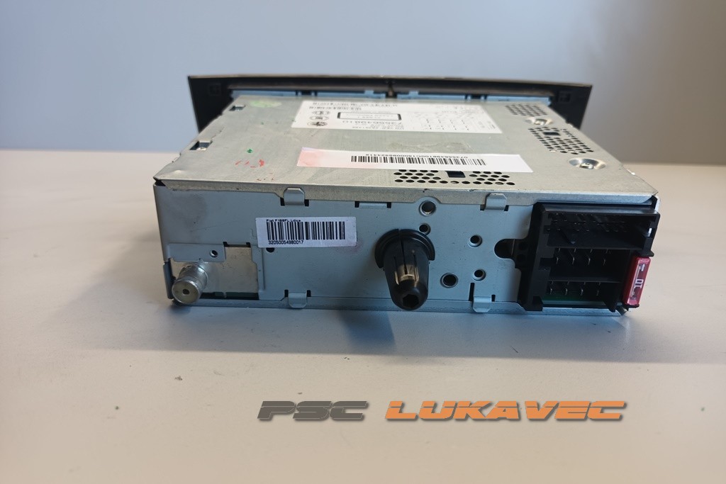 FIAT GRANDE PUNTO CD RADIO 7355649810 2013.