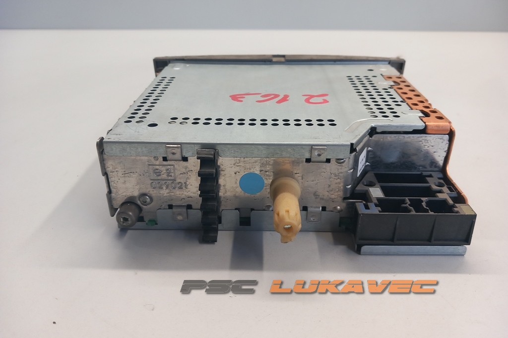 RENAULT MEGANE 2 CD RADIO 8200300860B