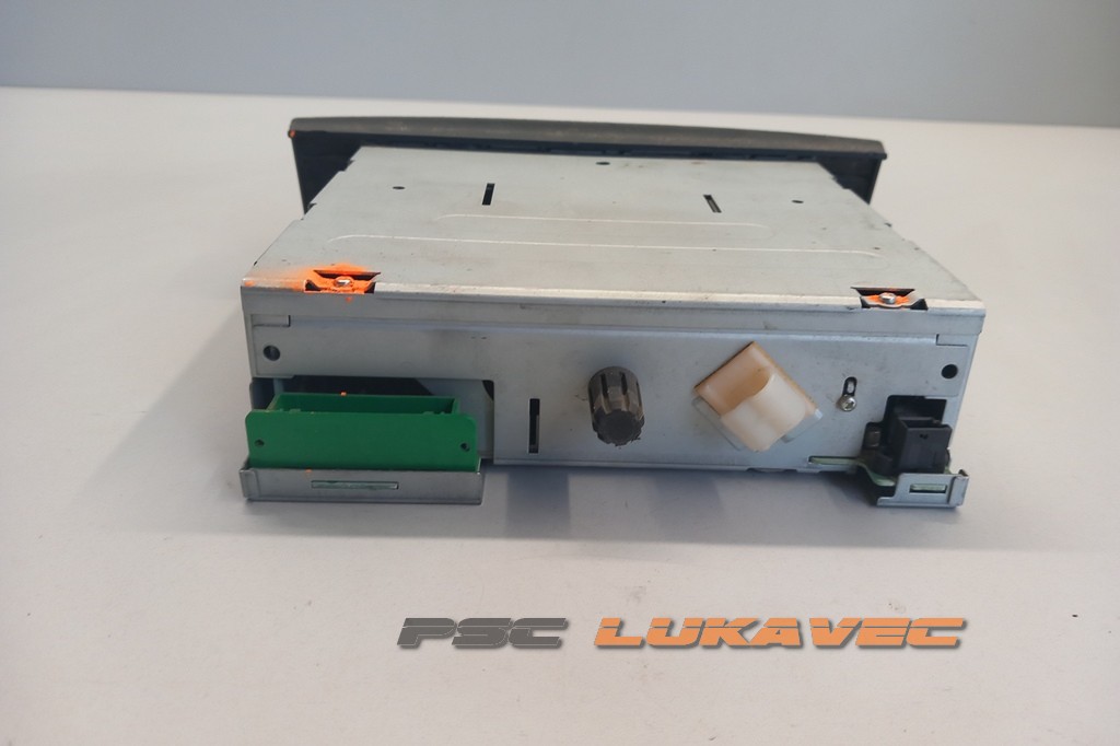 RENAULT LAGUNA 2 CD RADIO 8200290679A