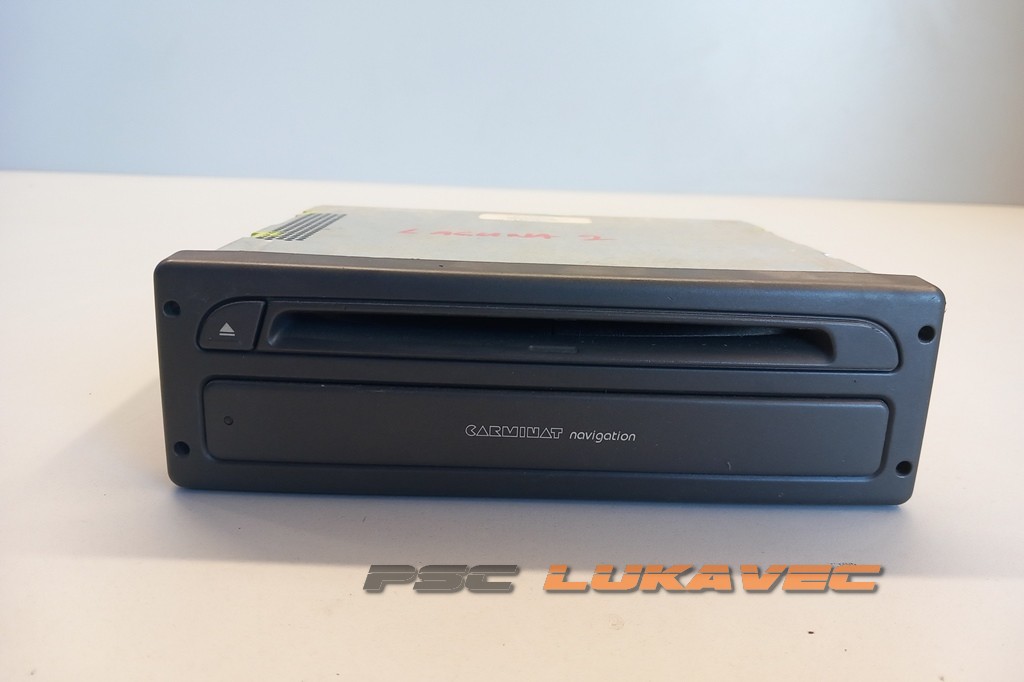 RENAULT LAGUNA 2 RADIO 8200313631
