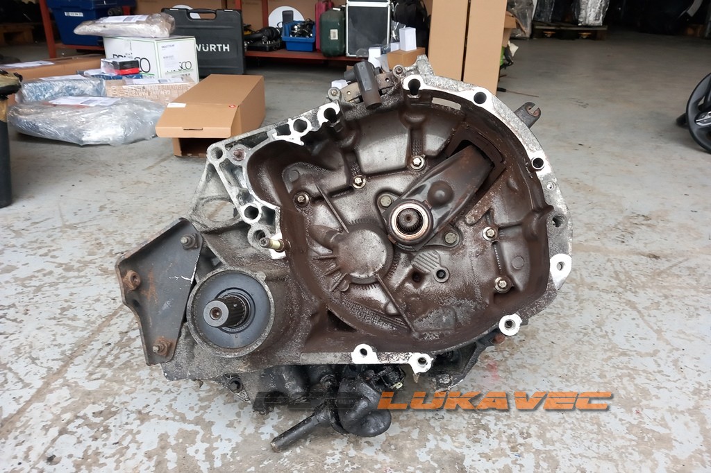 RENAULT CLIO 2 1.5 DCI MJENJAČ JC5128 2005.