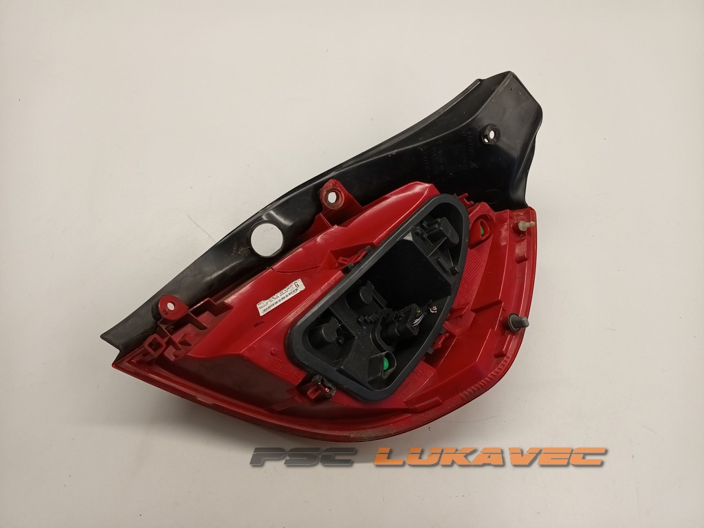 RENAULT CLIO 3 ŠTOP SVJETLO LIJEVO 8200886944