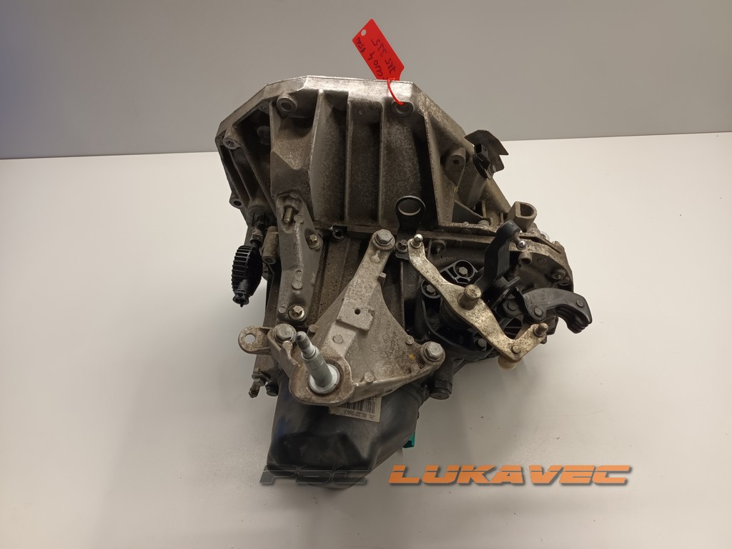 RENAULT CLIO 4 MJENJAČ 1.5 DCI JR5060