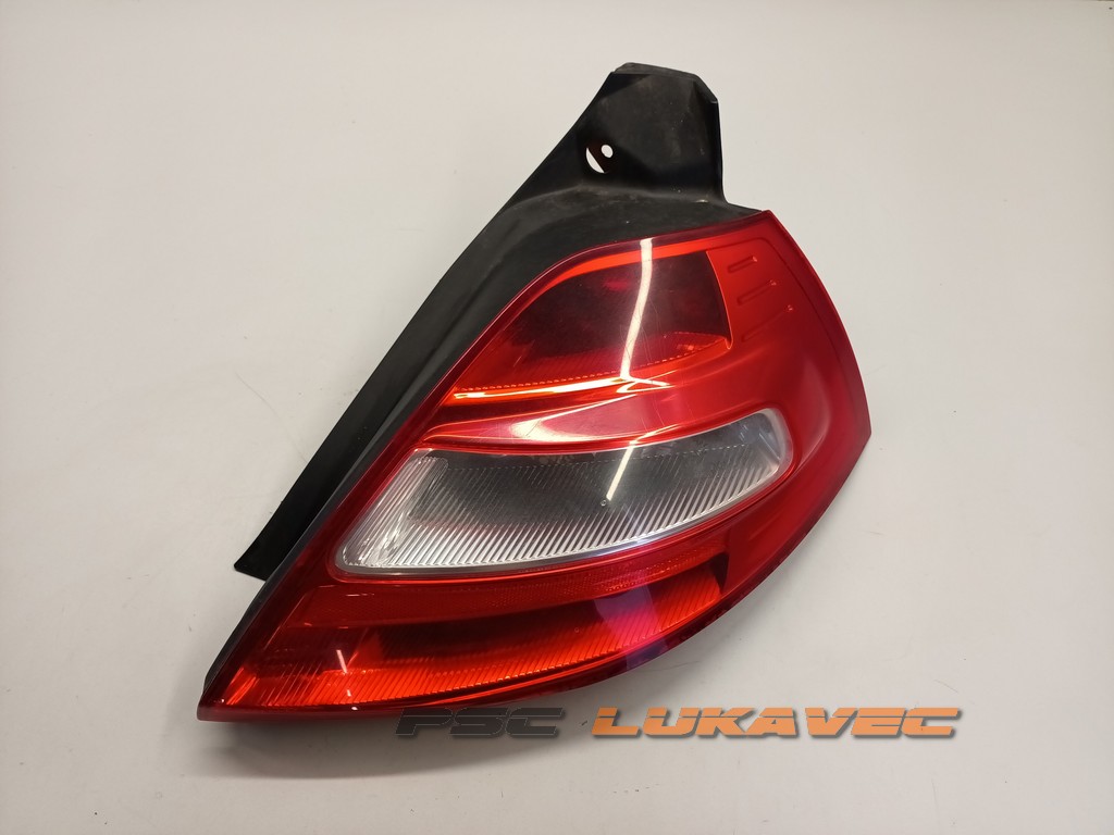 RENAULT MEGANE 2 ŠTOP SVJETLO DESNO 8200413216