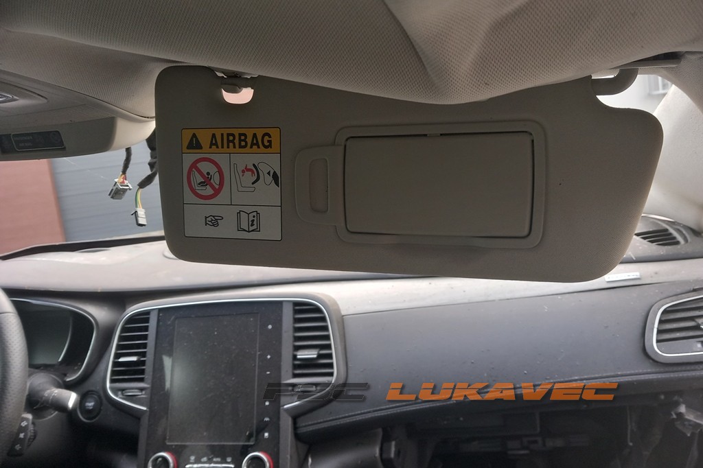 RENAULT TALISMAN SJENILO SUVOZAČA 2019.