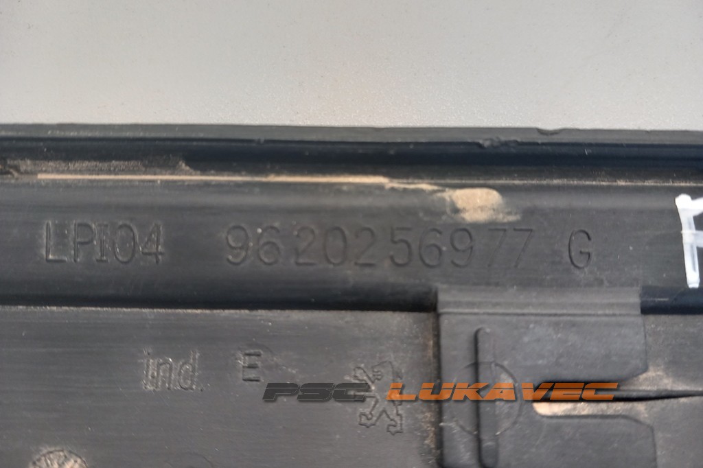 PEUGEOT 106 LAJSNA VRATA PREDNJA LIJEVA 9620256977