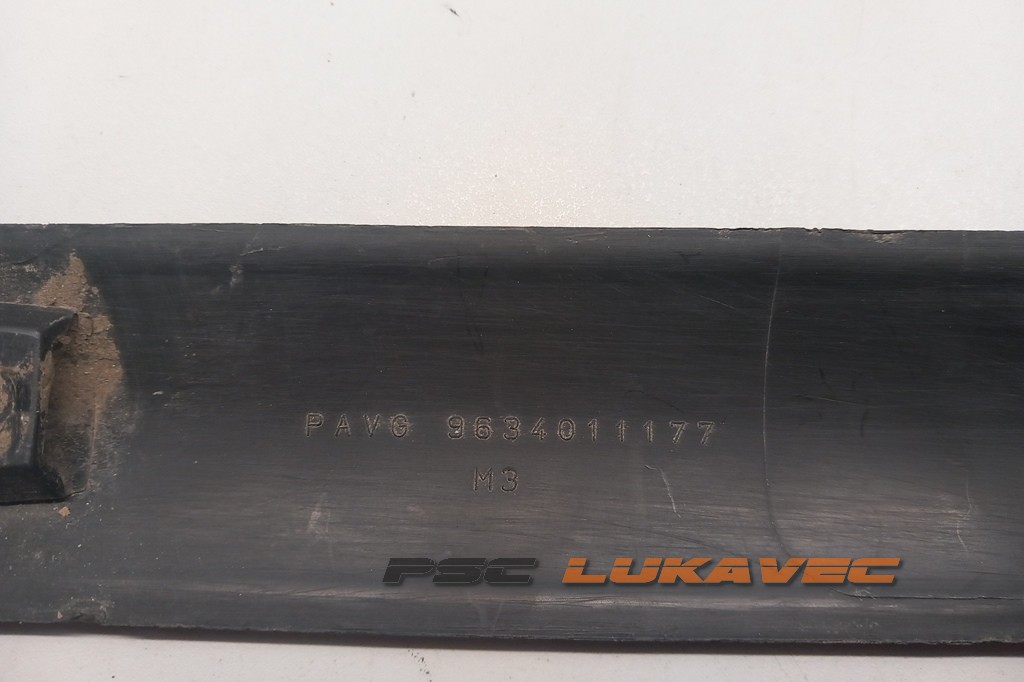 PEUGEOT 307 LAJSNA VRATA PREDNJA LIJEVA 5 VRATA 9634011177 2005.