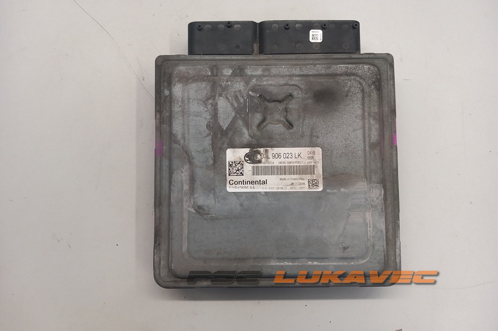 ŠKODA ROOMESTER 1.6 TDI KOMPJUTER MOTORA 03L906023LK