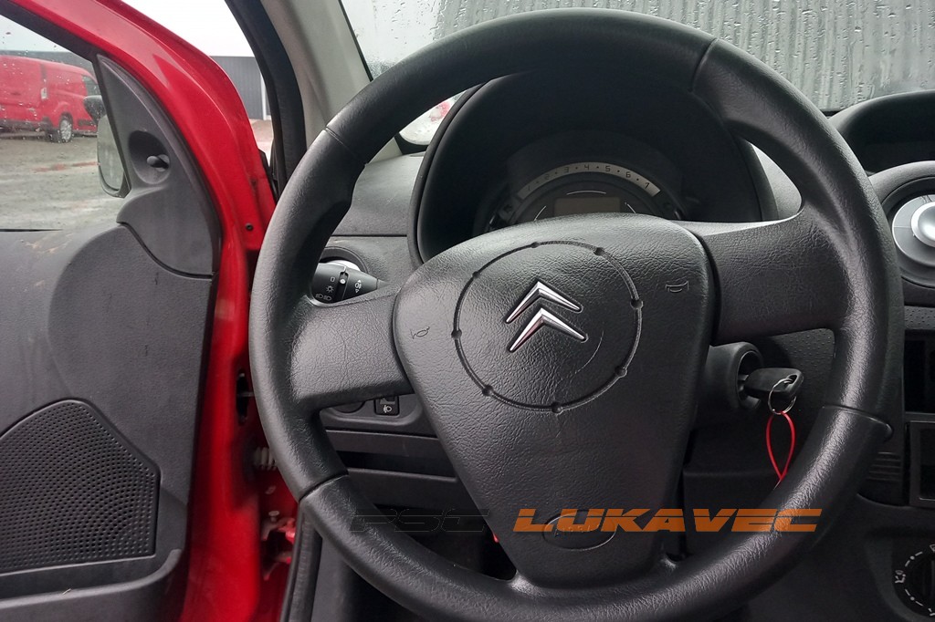 CITROEN C2 VOLAN 2004.
