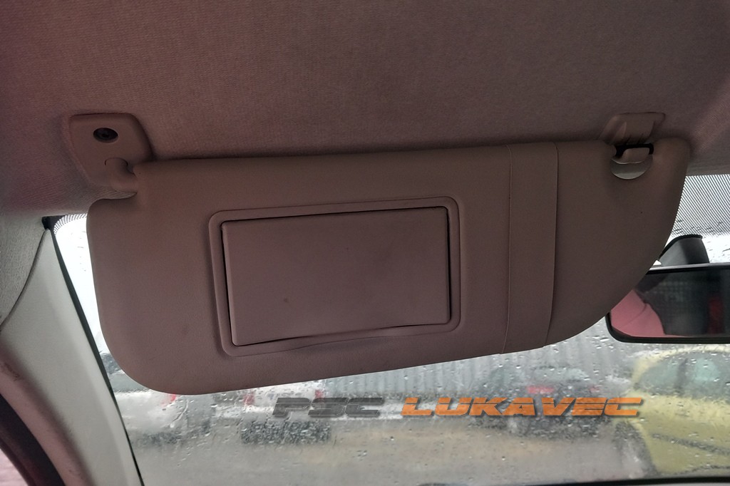 CITROEN C2 SJENILO VOZAČA