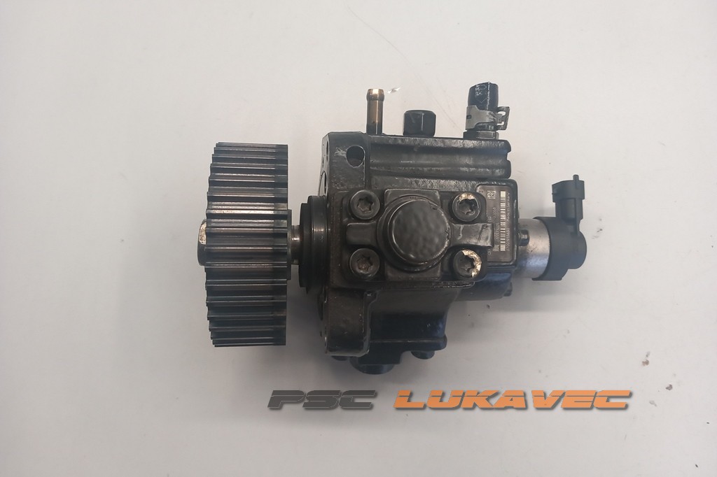 OPEL ZAFIRA B 1.9 CDTI VISOKOTLAČNA PUMPA 0445010193