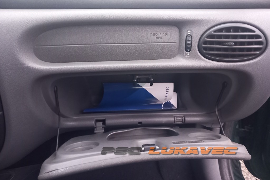 RENAULT MEGANE 1 PRETINAC SUVOZAČA 7701050075 2001.