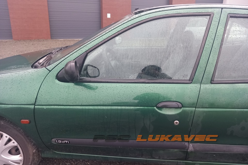 RENAULT MEGANE 1 VRATA PREDNJA LIJEVA 2001.