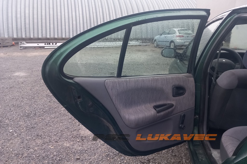 RENAULT MEGANE 1 VRATA ZADNJA LIJEVA 2001.
