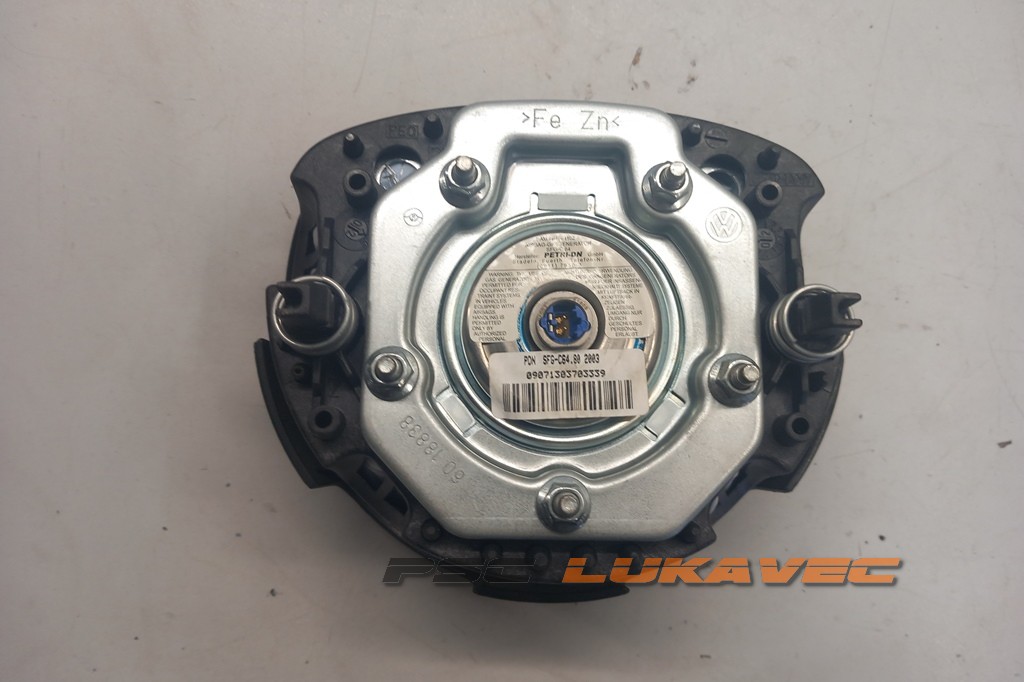 VW POLO ZRAČNI JASTUK VOZAČA 1T0880201A