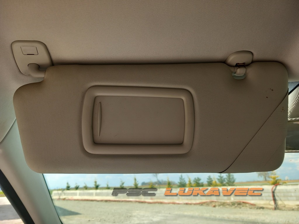 RENAULT MEGANE 3 SUNCOBRAN VOZAČA 2010