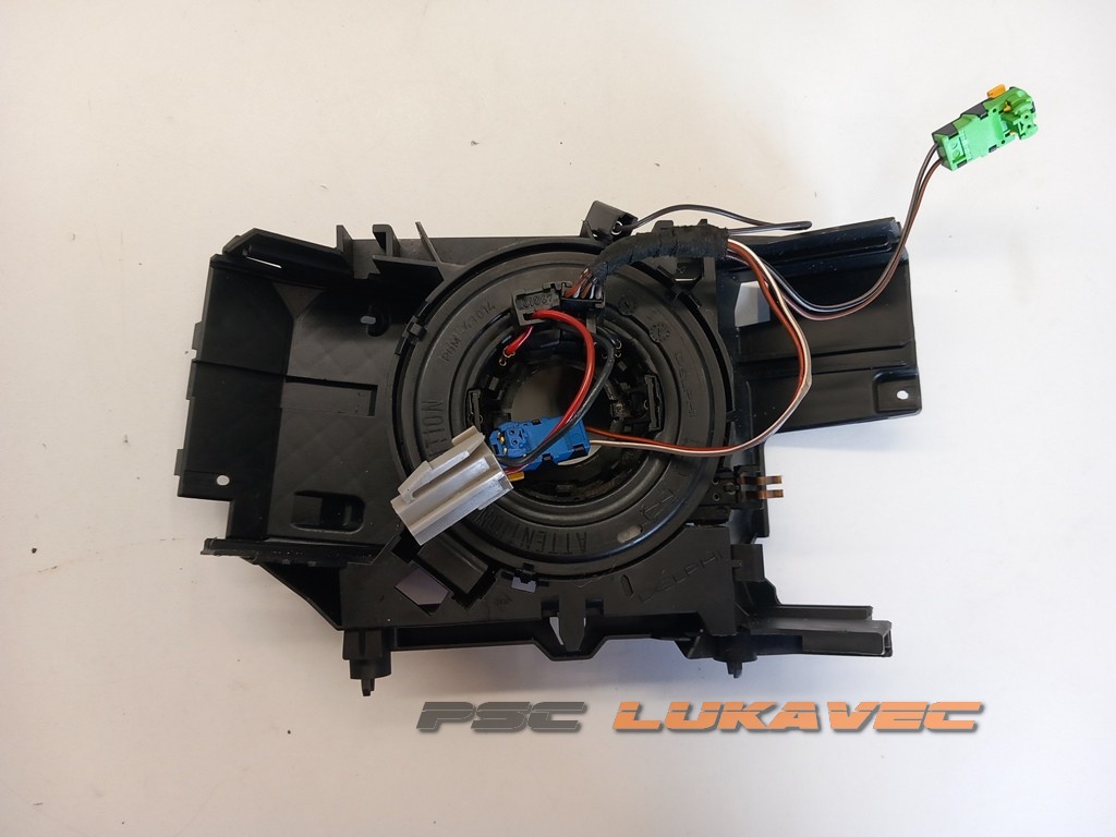 RENAULT CLIO 3 ZAVOJNICA VOLANA 8200245447 2005-2012