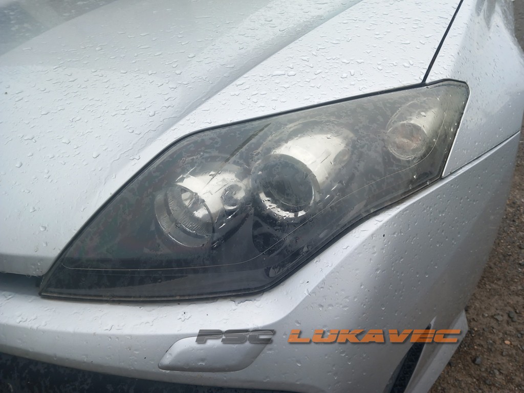 RENAULT LAGUNA 3 LIJEVI FAR 2009